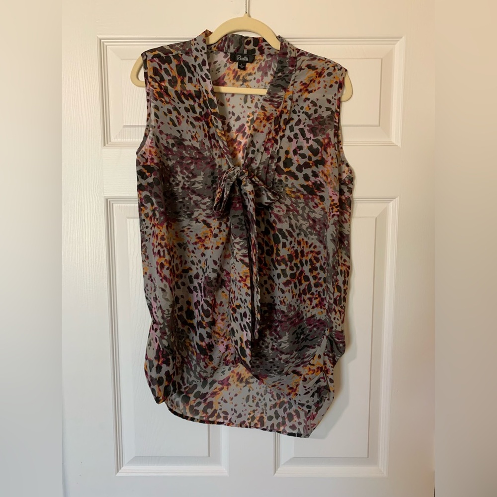 Rosettes Sleeveless Abstract Animal Print Button Front‎ Tie Neck Blouse Size L